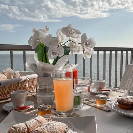 La Scogliera Гостевой дом Галлиполи