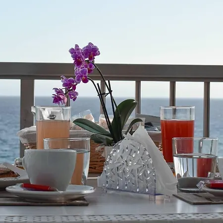 게스트하우스 La Scogliera