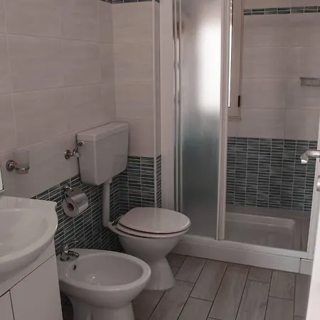 게스트하우스 La Scogliera 3*